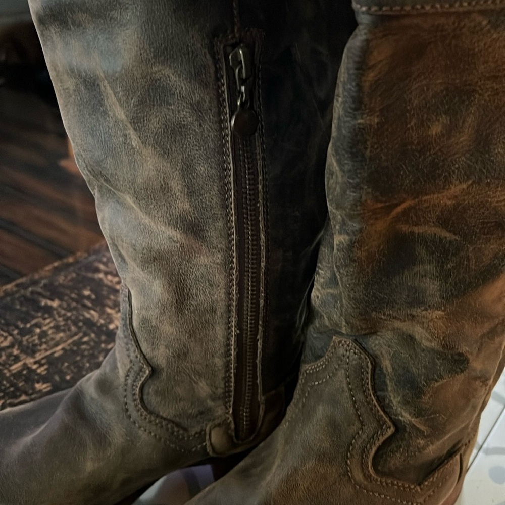 Dan Post tall boot in distressed leather brown size 10
